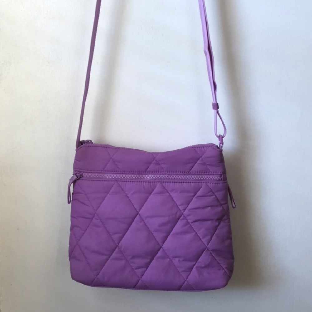 Vera Bradley Featherweight Zip Hipster in Iris Orchid